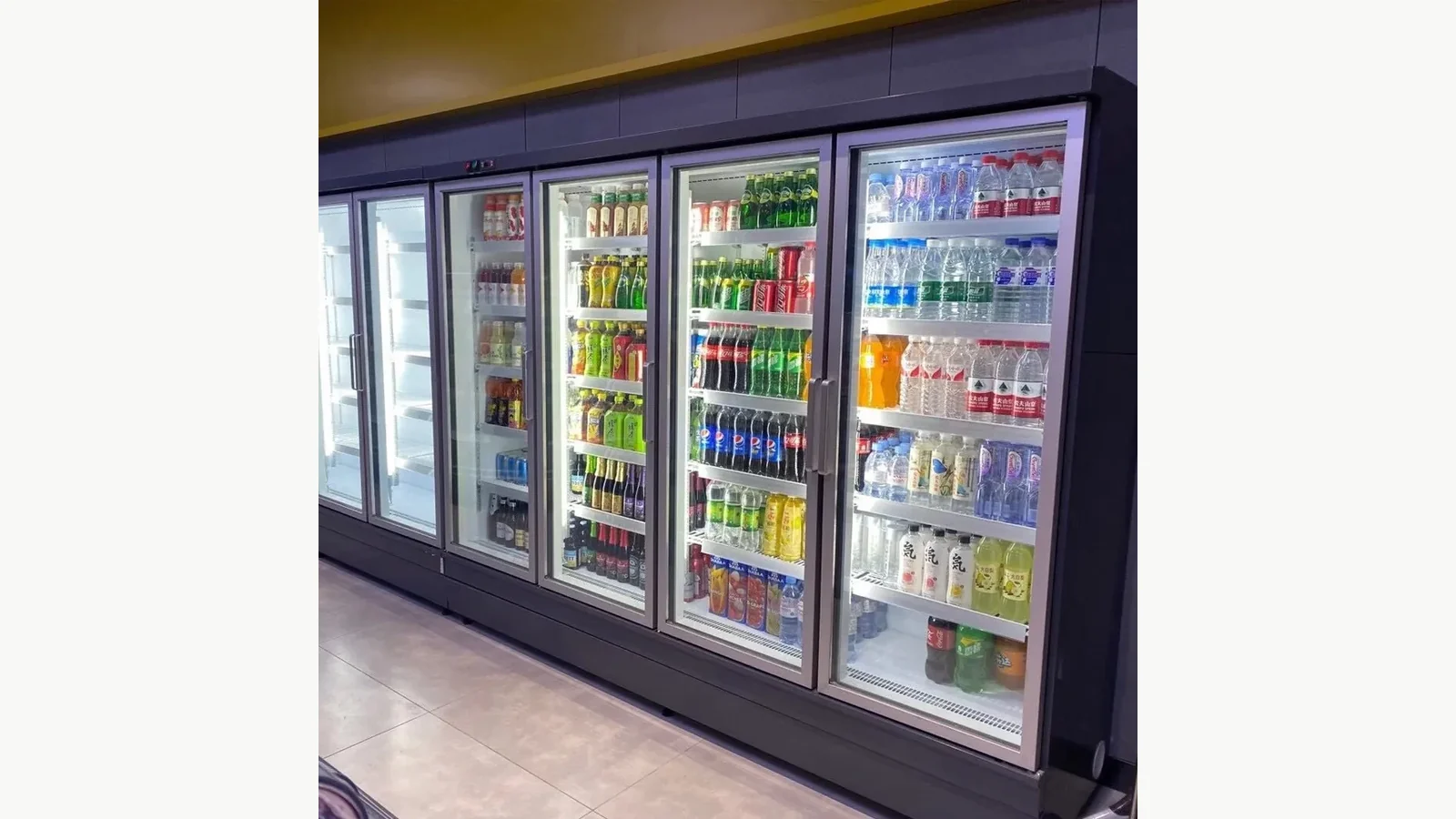 Remote standard glass-door cabinet reference for a separate chiller or freezer schedule