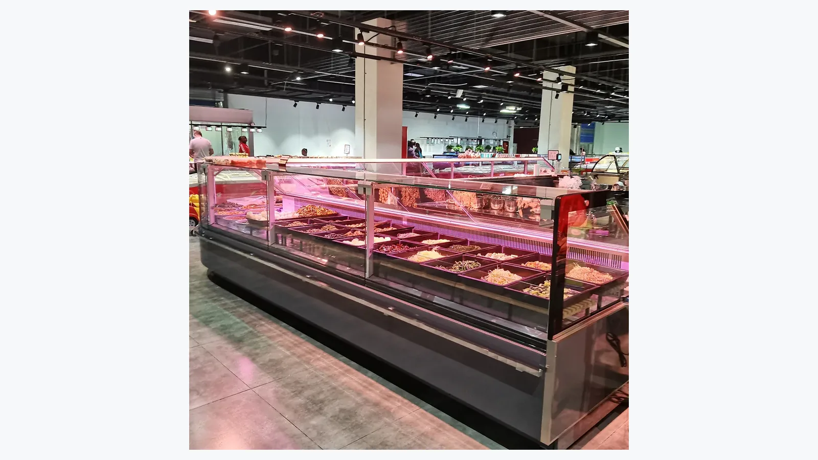 XCCOLD straight-glass deli showcase counter reference for receiving inspection